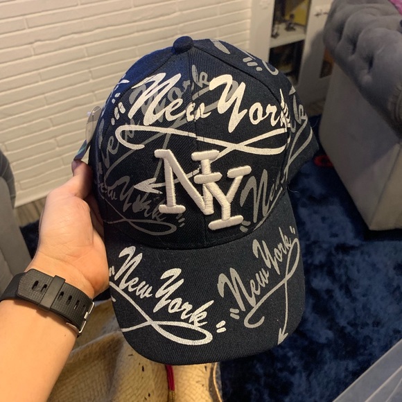 navy blue new york hat